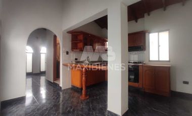 VENTA de CASAS en CALDAS