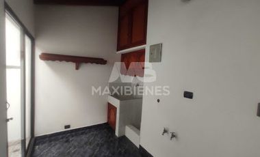 VENTA de CASAS en CALDAS