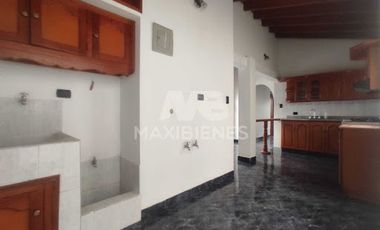 VENTA de CASAS en CALDAS