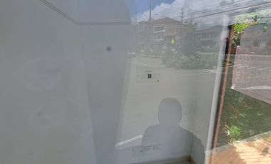 ARRIENDO de LOCALES en LA CEJA