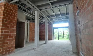 ARRIENDO de LOCALES en LA CEJA