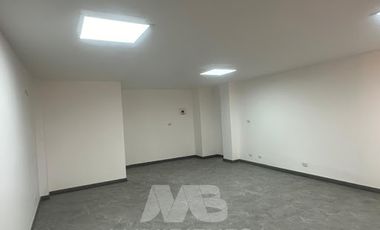 Arriendo/Venta de OFICINAS en COPACABANA