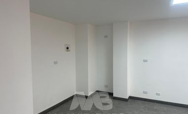 Arriendo/Venta de OFICINAS en COPACABANA