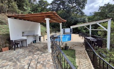 ARRIENDO de CASA CAMPESTRE en SAN JERONIMO