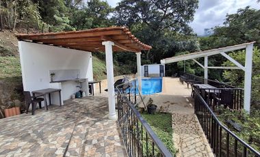 ARRIENDO de CASA CAMPESTRE en SAN JERONIMO