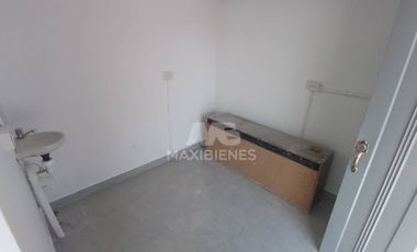 ARRIENDO de LOCALES en MEDELLIN