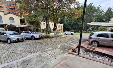 ARRIENDO de CASAS en MEDELLIN