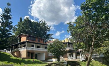 ARRIENDO de CASAS en MEDELLIN