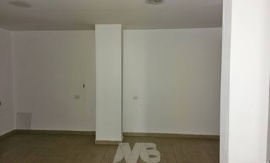 Arriendo/Venta de LOCALES en COPACABANA