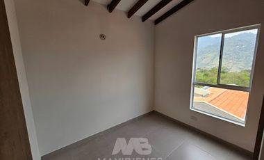 ARRIENDO de CASAS en GIRARDOTA