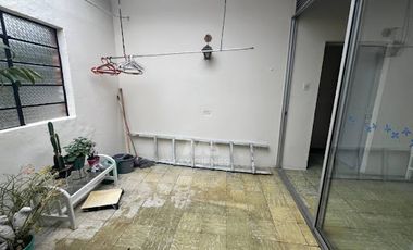 ARRIENDO de CASA COMERCIAL en MEDELLIN