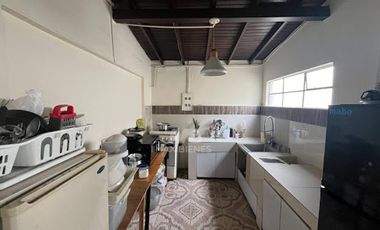 ARRIENDO de CASA COMERCIAL en MEDELLIN