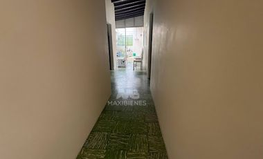 ARRIENDO de CASA COMERCIAL en MEDELLIN