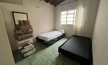 ARRIENDO de CASA COMERCIAL en MEDELLIN