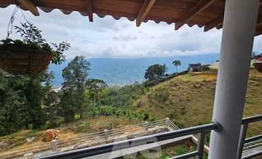 ARRIENDO de CASAS en GIRARDOTA