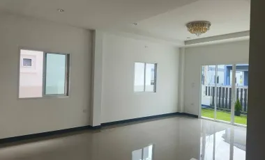 4 Bedroom House for sale in Nong Chom, Chiang Mai