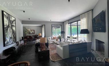 Venta Casa - Golf Club Argentino /  10 ambientes
