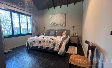 Venta Casa - Golf Club Argentino /  10 ambientes