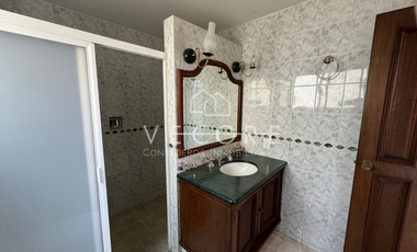 CASA EN VENTA EN AZALEAS BUGAMBILIAS, ZAPOPAN