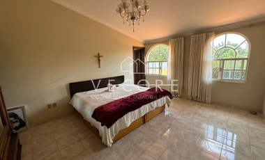 CASA EN VENTA EN AZALEAS BUGAMBILIAS, ZAPOPAN