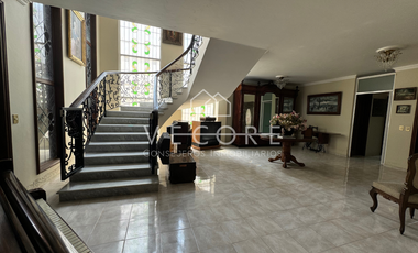 CASA EN VENTA EN AZALEAS BUGAMBILIAS, ZAPOPAN
