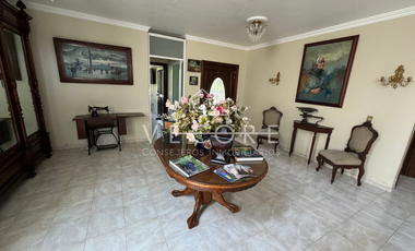 CASA EN VENTA EN AZALEAS BUGAMBILIAS, ZAPOPAN