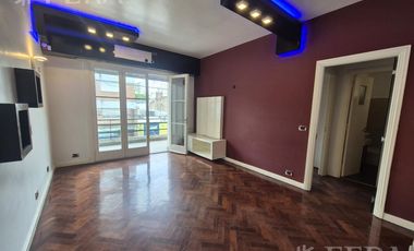 Venta departamento 3 ambientes con balcón en  Quilmes Centro