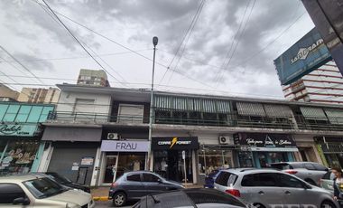 Venta departamento 3 ambientes con balcón en  Quilmes Centro
