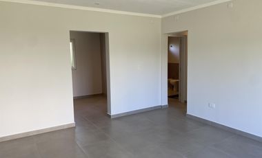 Casa de 3 dormitorios en alquiler en La Castilla Club de Campo