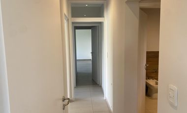 Casa de 3 dormitorios en alquiler en La Castilla Club de Campo