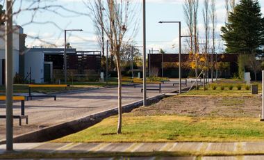 Casa de 3 dormitorios en alquiler en La Castilla Club de Campo