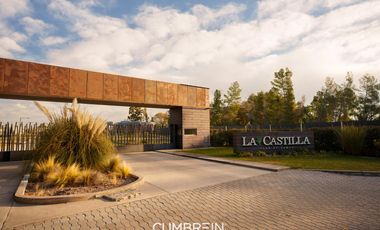 Casa de 3 dormitorios en alquiler en La Castilla Club de Campo