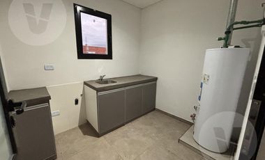 Casa en venta - Barrio La Alameda, Canning