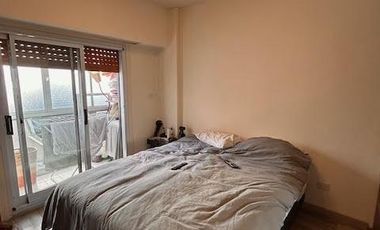 Departamento en  venta de 2 ambientes con cochera lomitas