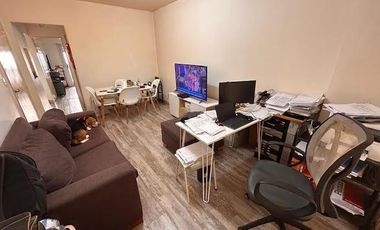 Departamento en  venta de 2 ambientes con cochera lomitas