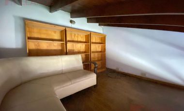 Departamento en venta con 2 dormitorios, planta baja con patio.