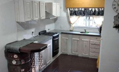Casa en venta - 3 Dormitorios 2 Baños - 1.500Mts2 - General Roca
