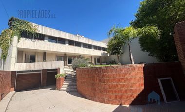 Casa en  venta en Vicente Lopez
