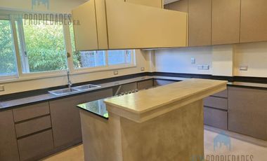 Casa en  venta en Vicente Lopez