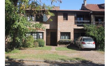 Casa en venta - La Horqueta - San Isidro