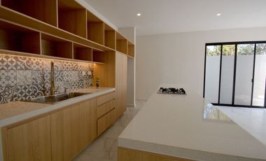 CASA DE 3 RECAMARAS EN UNA COMUNIDAD PRIVADA CON ESTILO DE VIDA