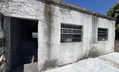 Alquiler de Galpón en Villa Dominico