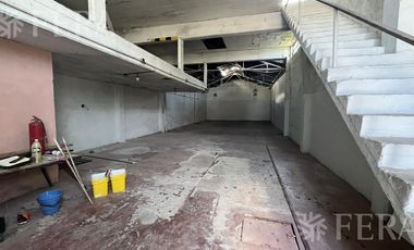Alquiler de Galpón en Villa Dominico