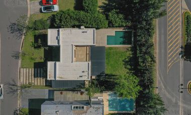 Casa  en venta y alquiler  en Los Sauces