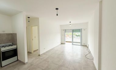 Alquiler departamento 2 ambientes con balcón en Morón