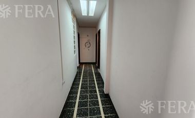 Venta PH 5 ambientes con terraza en Lanús