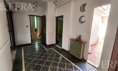 Venta PH 5 ambientes con terraza en Lanús