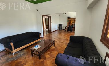 Venta PH 5 ambientes con terraza en Lanús