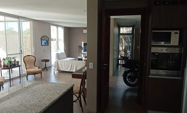 Casa en Venta en Barrio Santa Guadalupe con vista a fondo verde