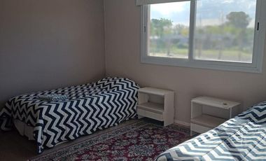 Casa en Venta en Barrio Santa Guadalupe con vista a fondo verde
